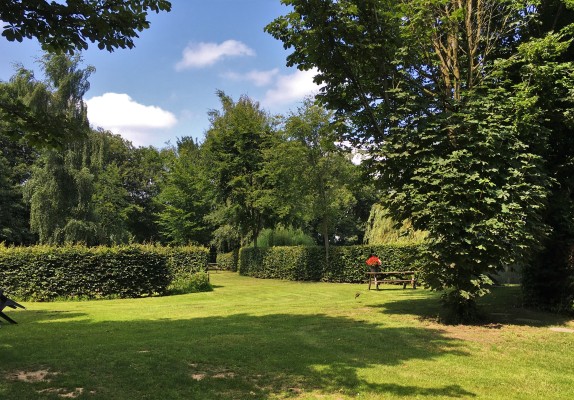 34-groepsaccommodatie-het-uitzicht-tuin.JPG