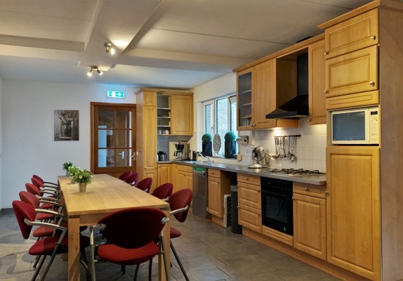 10-groepsaccommodatie-het-uitzicht-keuken.jpeg
