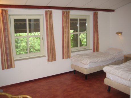 09-Groepsaccommodatie-Groesbeek-slaapkamer.jpg