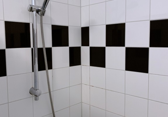 26 Eversbosch 3 badkamer.jpeg